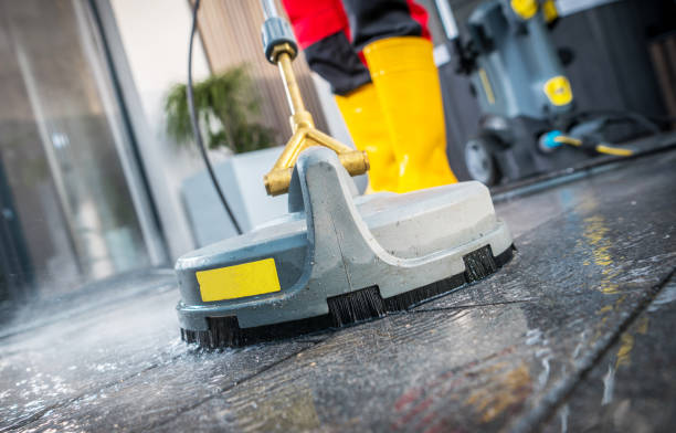 Best Deck Pressure Washing  in Vermillion, SD